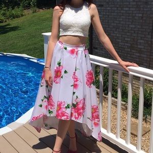 jcpenney Dresses - 2 piece spring/summer dress. jcpenney Dresses - 2 piece spring/summer dress.